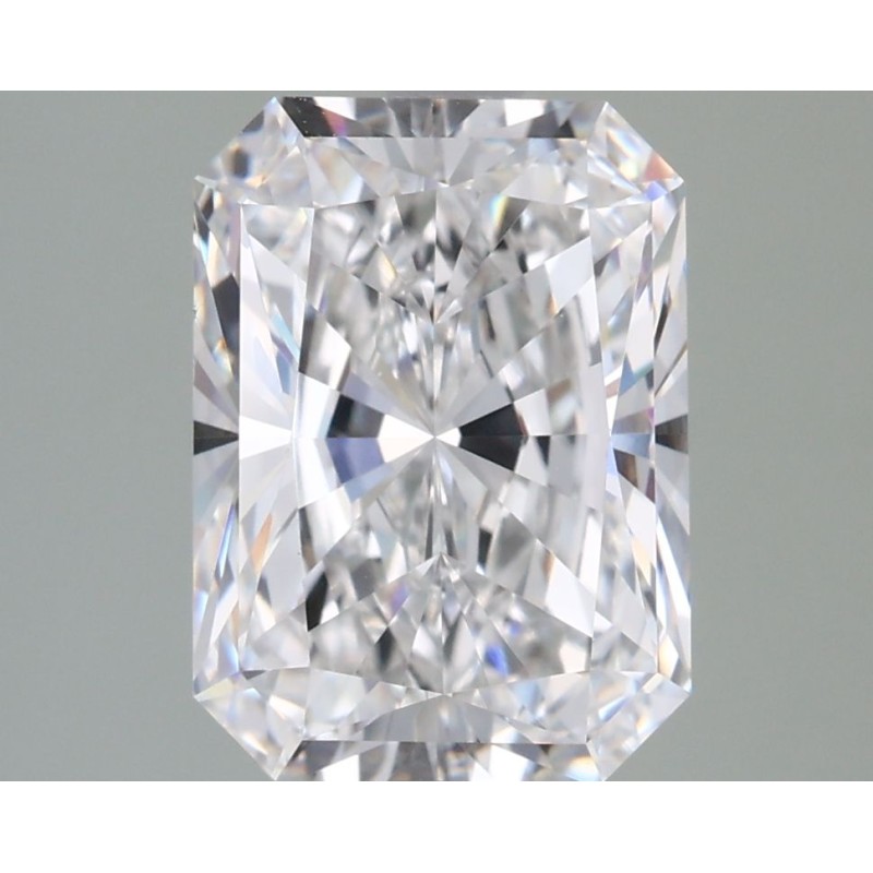 Diament laboratoryjny bezbarwny radiant, 2.91ct, VVS2, E, IGI LG722562570 Diament laboratoryjny bezbarwny radiant, 2.91ct, VVS2, E, IGI LG722562570