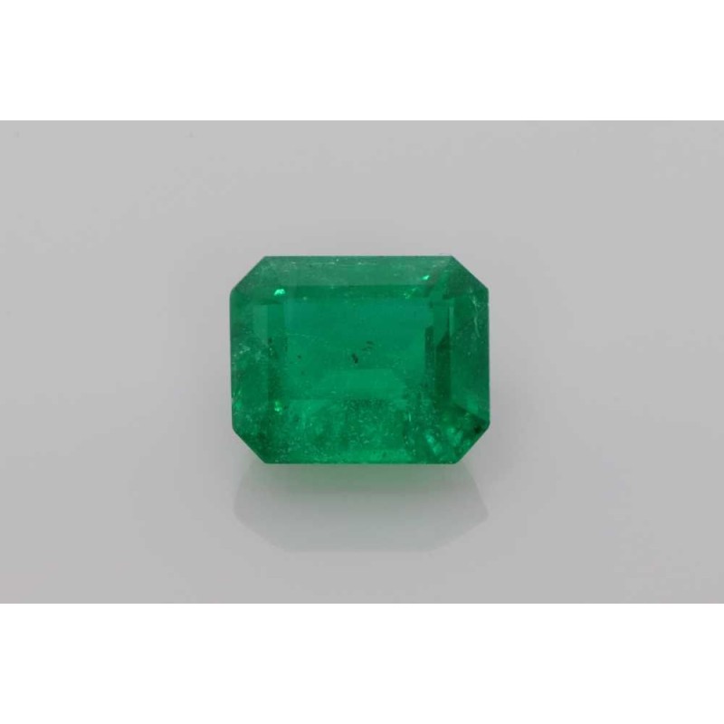 Szmaragd szlif ośmiokątny, 5.4 ct, GREEN, GIA 1369859420 Szmaragd szlif ośmiokątny, 5.4 ct, GREEN, GIA 1369859420