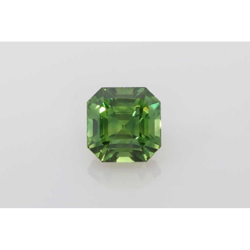 Szafir Asscher, 2.09 ct, GREEN, GIA 2235509027