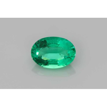 Szmaragd szlif owalny, 0.71 ct, GREEN, GIA 5483434746