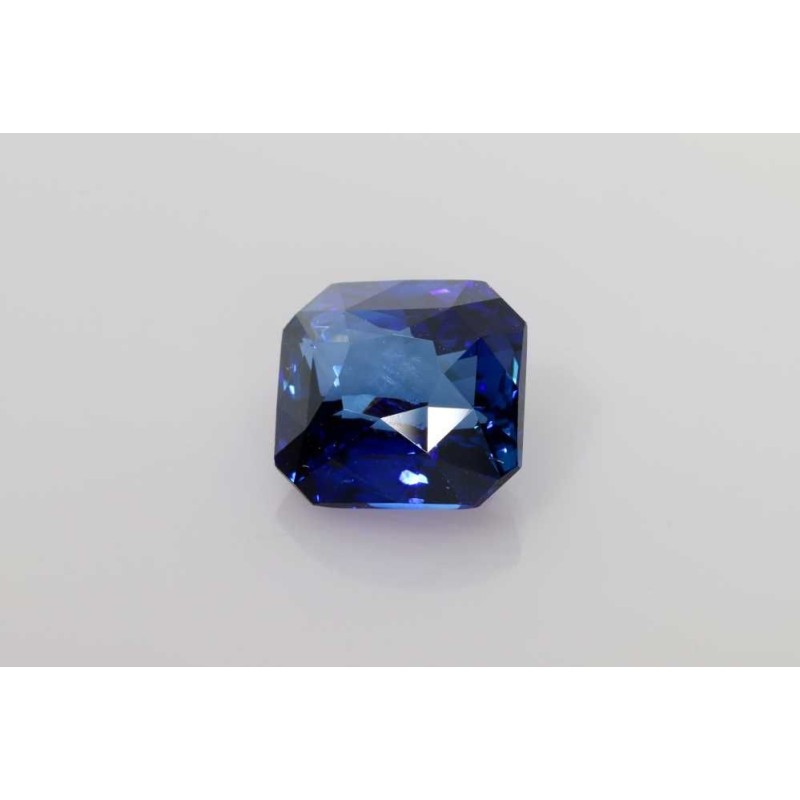 Szafir Asscher, 8.03 ct, BLUE, GIA 1236480432 Szafir Asscher, 8.03 ct, BLUE, GIA 1236480432