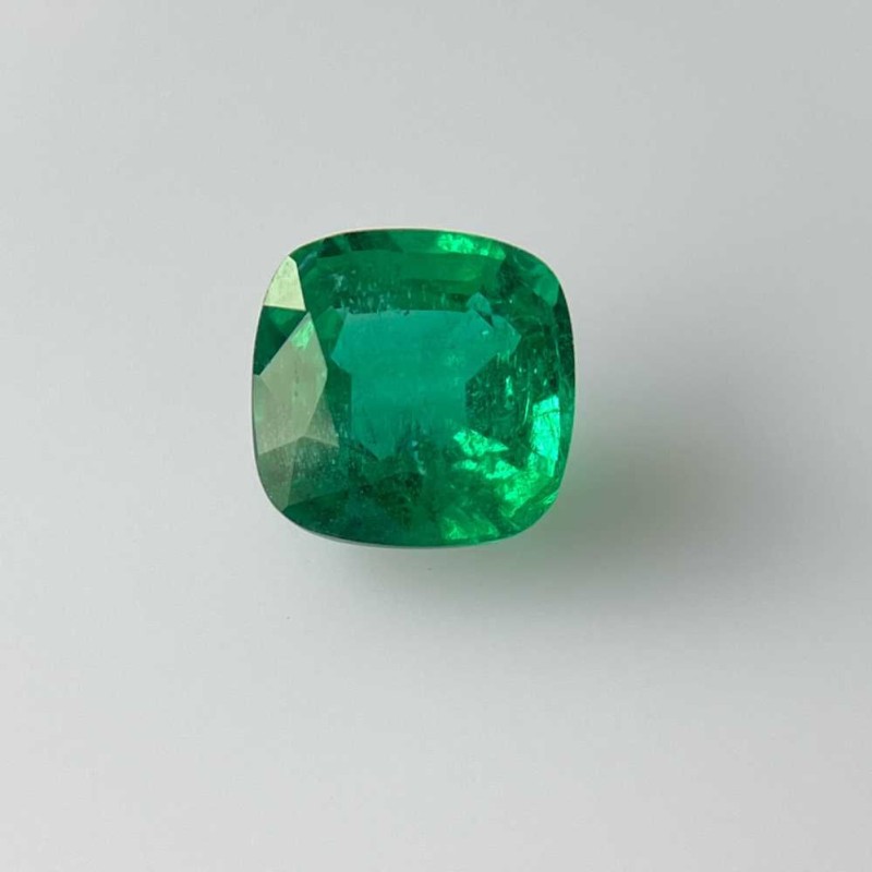 Szmaragd szlif poduszkowy, 3.91 ct, GREEN, GIA 6525980515 Szmaragd szlif poduszkowy, 3.91 ct, GREEN, GIA 6525980515