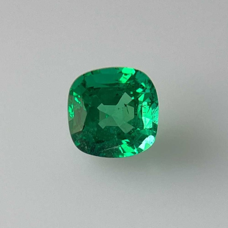 Szmaragd szlif poduszkowy, 1.17 ct, GREEN, GIA 6522983931 Szmaragd szlif poduszkowy, 1.17 ct, GREEN, GIA 6522983931