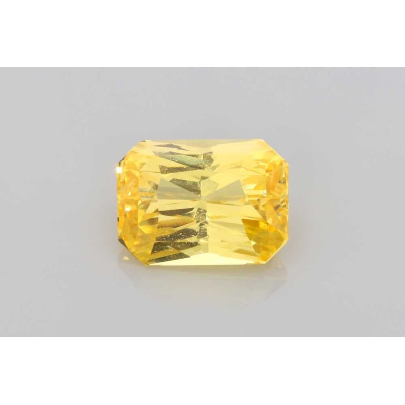 Szafir szlif szmaragdowy, 3.03 ct, YELLOW, GIA 6525980111 Szafir szlif szmaragdowy, 3.03 ct, YELLOW, GIA 6525980111