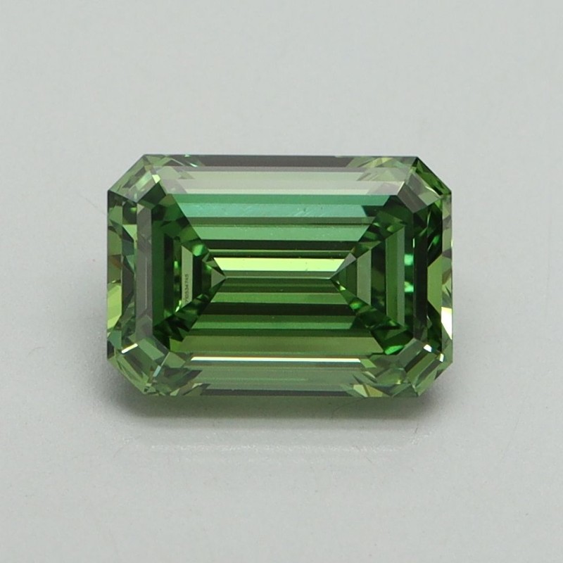 Diament laboratoryjny o barwie fantazyjnej szlif szmaragdowy, 1.54ct, VVS2, Fancy Vivid Green, IGI LG710534745 Diament laboratoryjny o barwie fantazyjnej szlif szmaragdowy, 1.54ct, VVS2, Fancy Vivid Green, IGI LG710534745