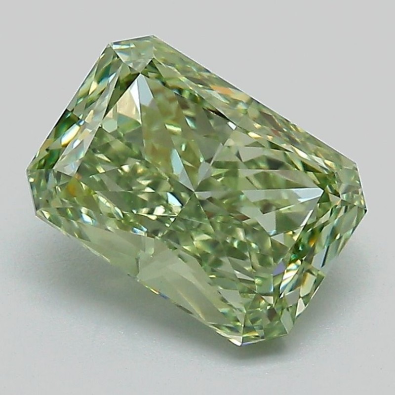 Diament laboratoryjny o barwie fantazyjnej radiant, 2.51ct, VVS2, Fancy Vivid Green, IGI LG728531008 Diament laboratoryjny o barwie fantazyjnej radiant, 2.51ct, VVS2, Fancy Vivid Green, IGI LG728531008