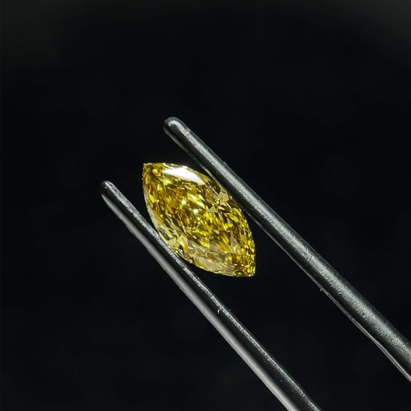 Diament laboratoryjny o barwie fantazyjnej markiza, 0.93ct, VVS2, Fancy Intense Yellow, IGI LG598326430 Diament laboratoryjny o barwie fantazyjnej markiza, 0.93ct, VVS2, Fancy Intense Yellow, IGI LG598326430