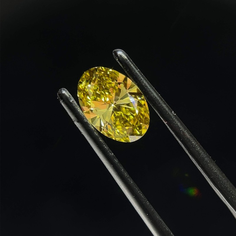 Diament laboratoryjny o barwie fantazyjnej szlif owalny, 0.9ct, VVS2, Fancy Vivid Green Yellow, IGI LG593369857 Diament laboratoryjny o barwie fantazyjnej szlif owalny, 0.9ct, VVS2, Fancy Vivid Green Yellow, IGI LG593369857
