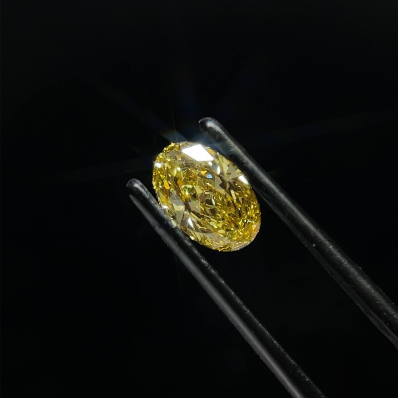 Diament laboratoryjny o barwie fantazyjnej szlif owalny, 0.93ct, VVS2, Fancy Vivid Yellow, IGI LG628499278 Diament laboratoryjny o barwie fantazyjnej szlif owalny, 0.93ct, VVS2, Fancy Vivid Yellow, IGI LG628499278