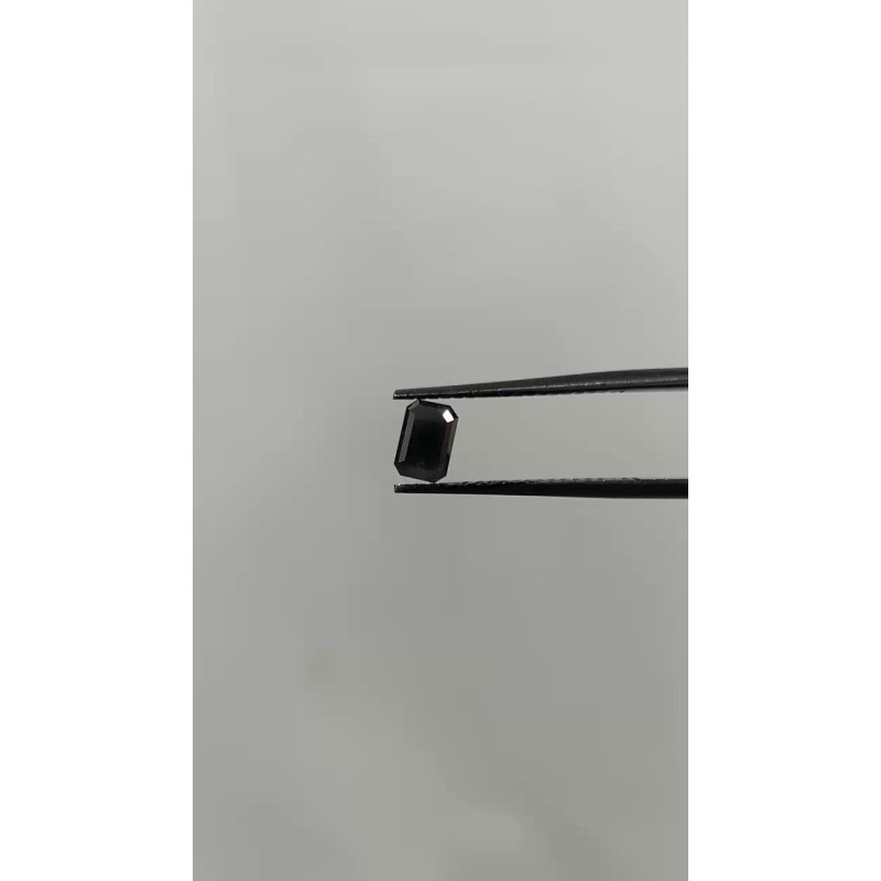 Diament o barwie fantazyjnej szlif szmaragdowy, 0.53ct, VVS2, Fancy Black, GIA 2235519273 Diament o barwie fantazyjnej szlif szmaragdowy, 0.53ct, VVS2, Fancy Black, GIA 2235519273