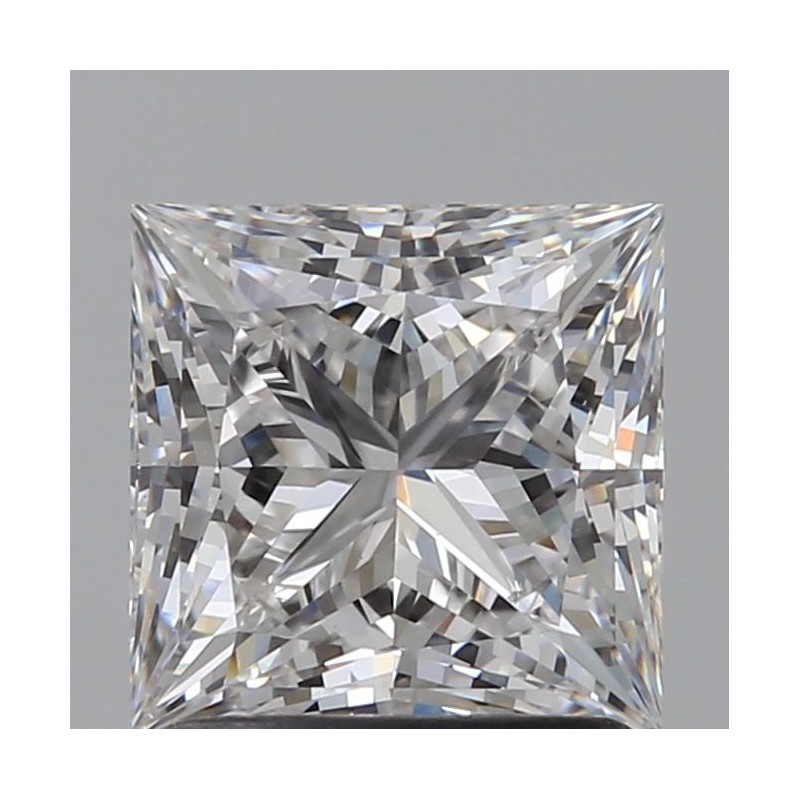 Diament laboratoryjny bezbarwny szlif princess, 1.54ct, VVS2, E, IGI LG726539057 Diament laboratoryjny bezbarwny szlif princess, 1.54ct, VVS2, E, IGI LG726539057