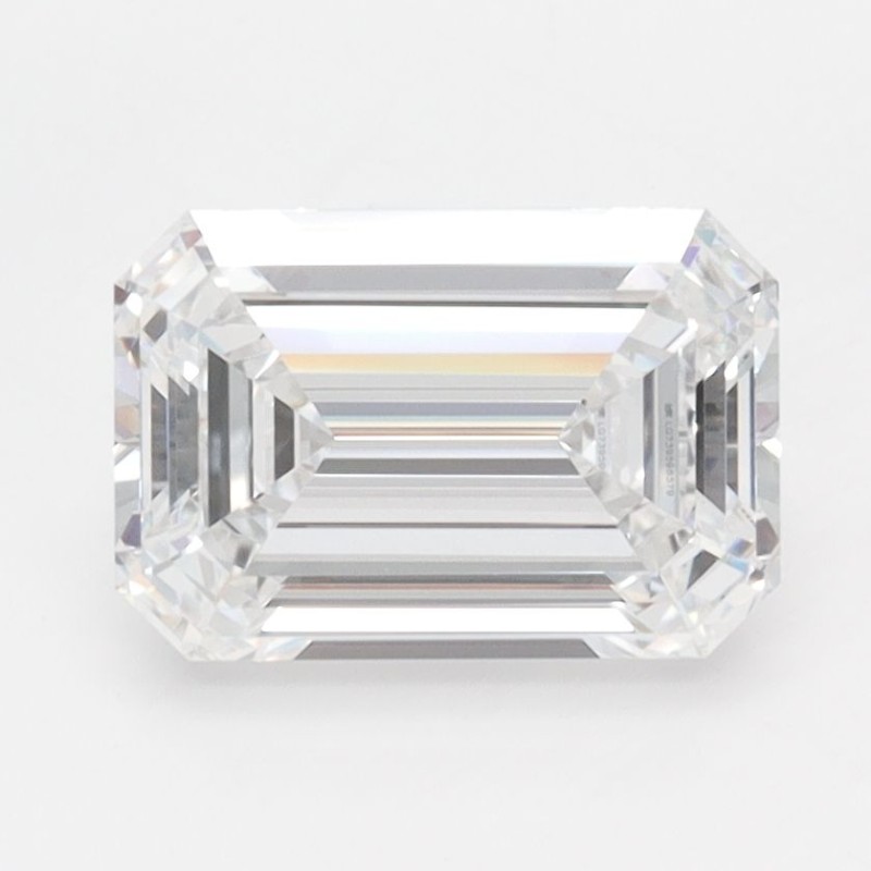 Diament laboratoryjny bezbarwny szlif szmaragdowy, 2.02ct, IF, D, IGI LG739598579 Diament laboratoryjny bezbarwny szlif szmaragdowy, 2.02ct, IF, D, IGI LG739598579