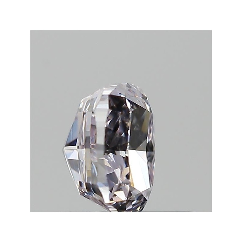 Diament o barwie fantazyjnej szlif poduszkowy brylantowy, 0.62ct, VS2, Light Pink, GIA 5413949493 Diament o barwie fantazyjnej szlif poduszkowy brylantowy, 0.62ct, VS2, Light Pink, GIA 5413949493