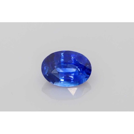 Szafir szlif owalny, 2.35 ct, BLUE, GIA 2235728356