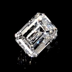 Diament szlif szmaragdowy, 1.7ct, VS1, H, GIA 2235700744