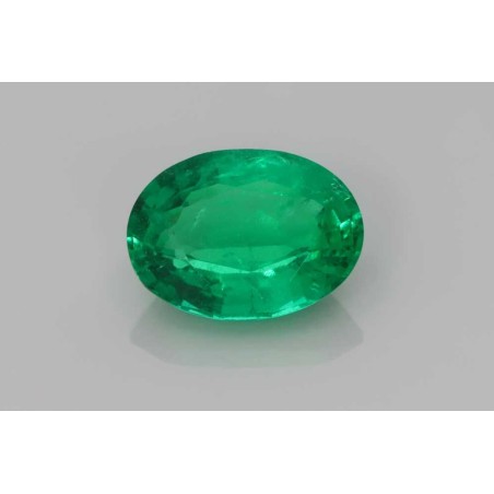 Szmaragd szlif owalny, 3.2 ct, GREEN, GIA 7481440792